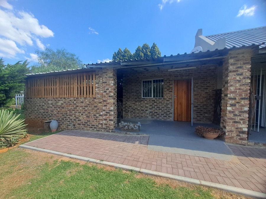 7 Bedroom Property for Sale in Pendale Gauteng