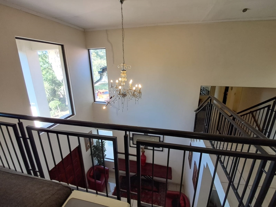 6 Bedroom Property for Sale in Kelvin Gauteng