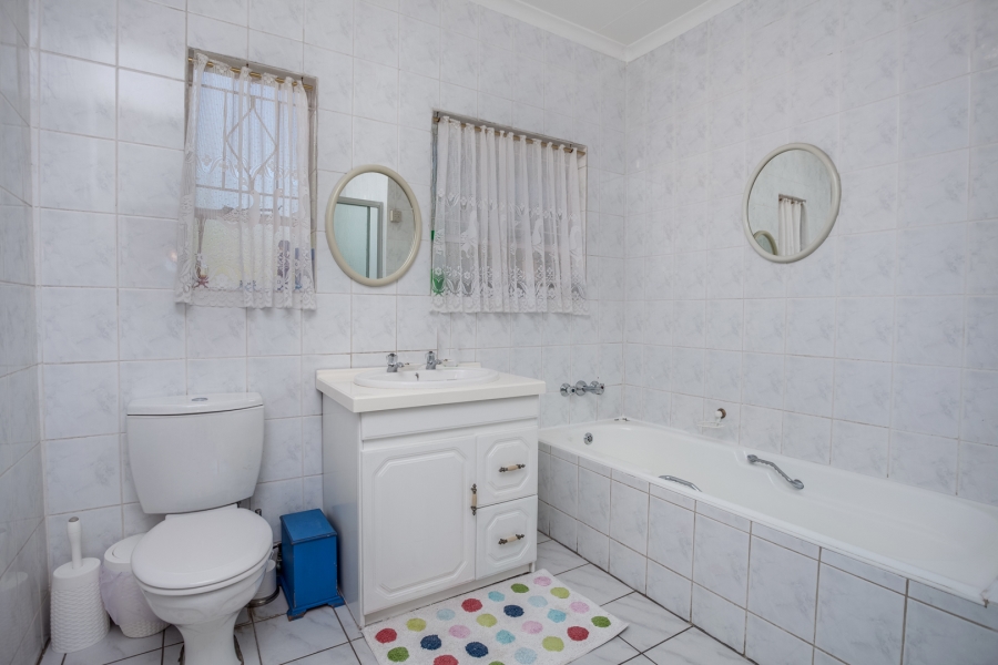 4 Bedroom Property for Sale in Bryanston West Gauteng