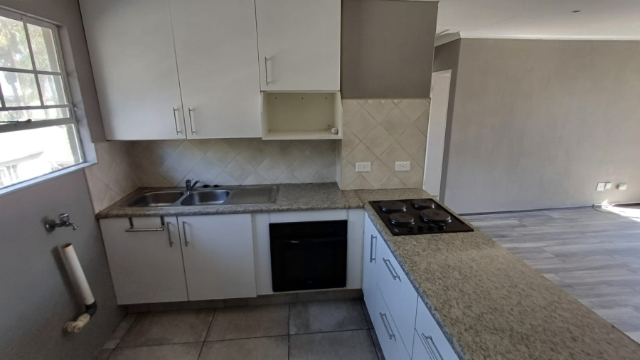 To Let 2 Bedroom Property for Rent in Verwoerdpark Gauteng