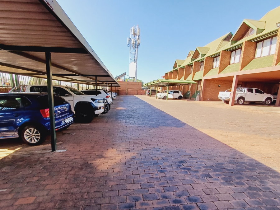 Commercial Property for Sale in Wapadrand Gauteng