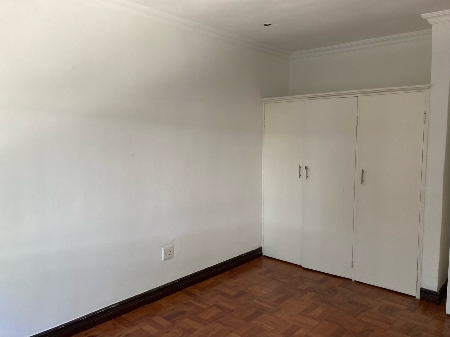 3 Bedroom Property for Sale in Illovo Gauteng