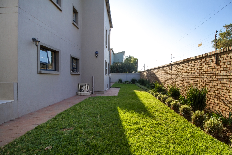 3 Bedroom Property for Sale in Rietvalleirand Gauteng