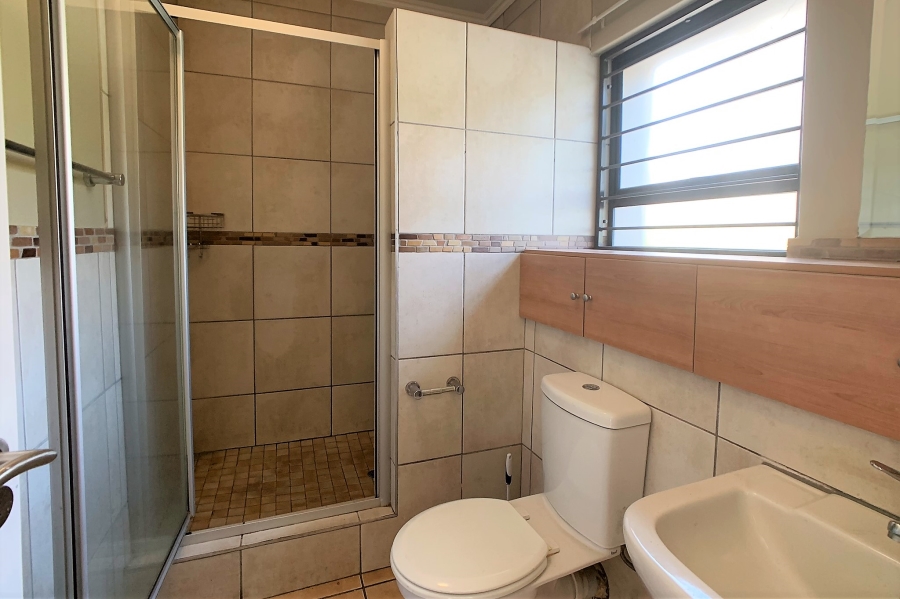 1 Bedroom Property for Sale in Sunninghill Gauteng