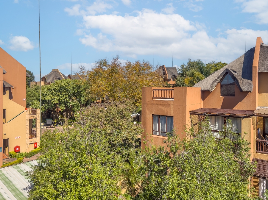 2 Bedroom Property for Sale in Lonehill Gauteng