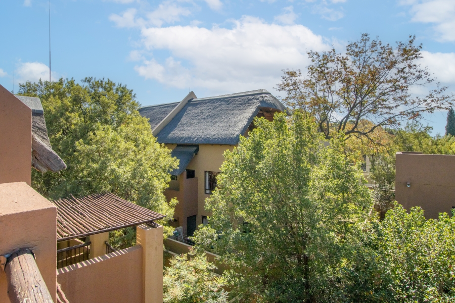 2 Bedroom Property for Sale in Lonehill Gauteng