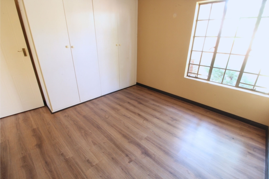 2 Bedroom Property for Sale in Amberfield Gauteng