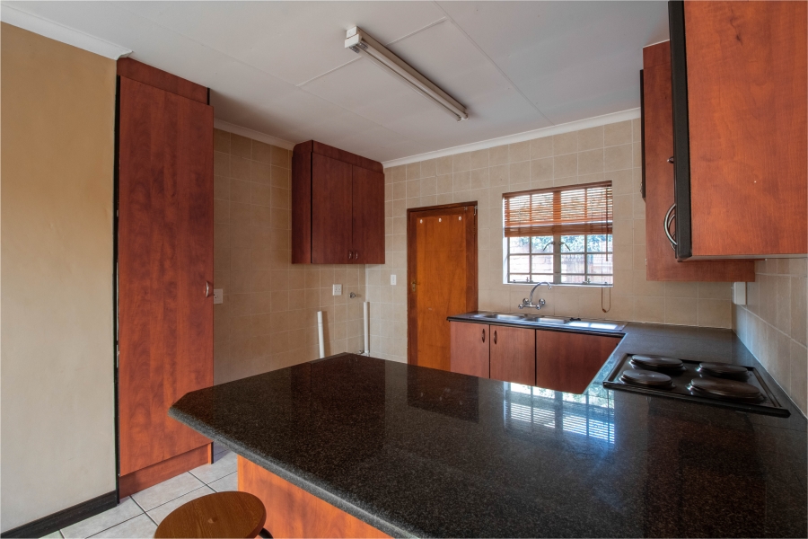 2 Bedroom Property for Sale in Amberfield Gauteng