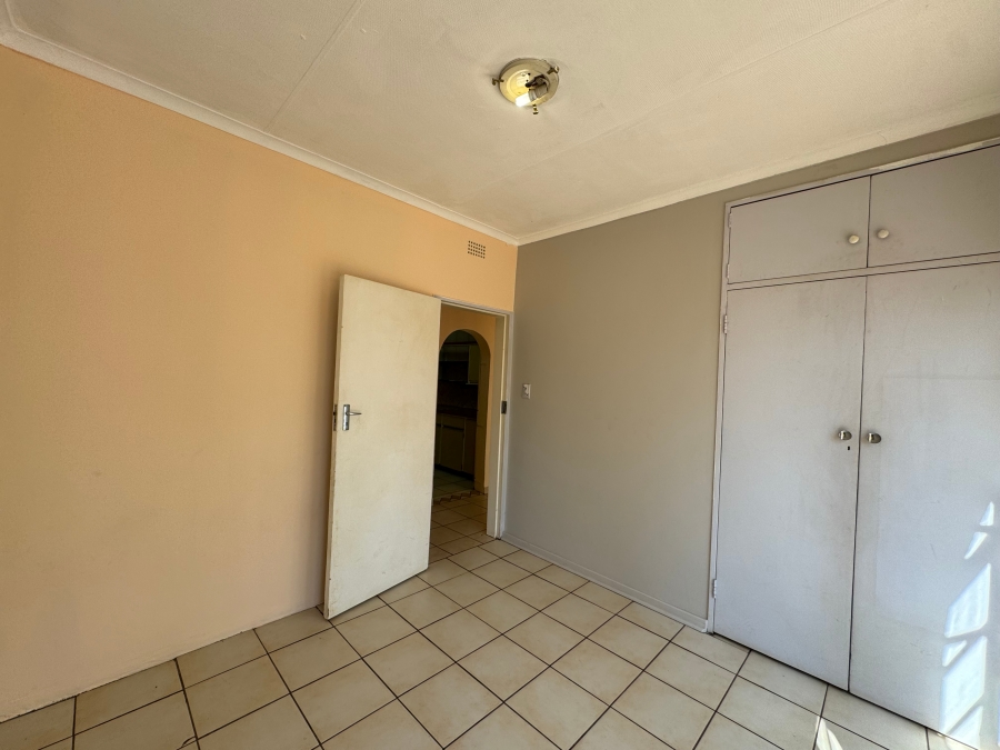 To Let 1 Bedroom Property for Rent in Klipwater Gauteng