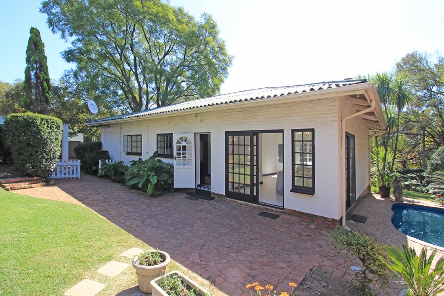 3 Bedroom Property for Sale in Lakeside Gauteng