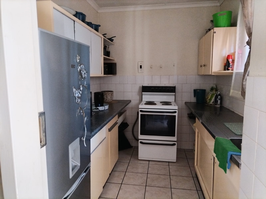 1 Bedroom Property for Sale in Vanderbijlpark CW 3 Gauteng