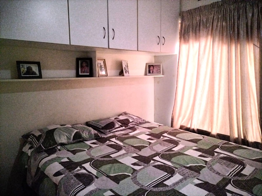 1 Bedroom Property for Sale in Vanderbijlpark CW 3 Gauteng