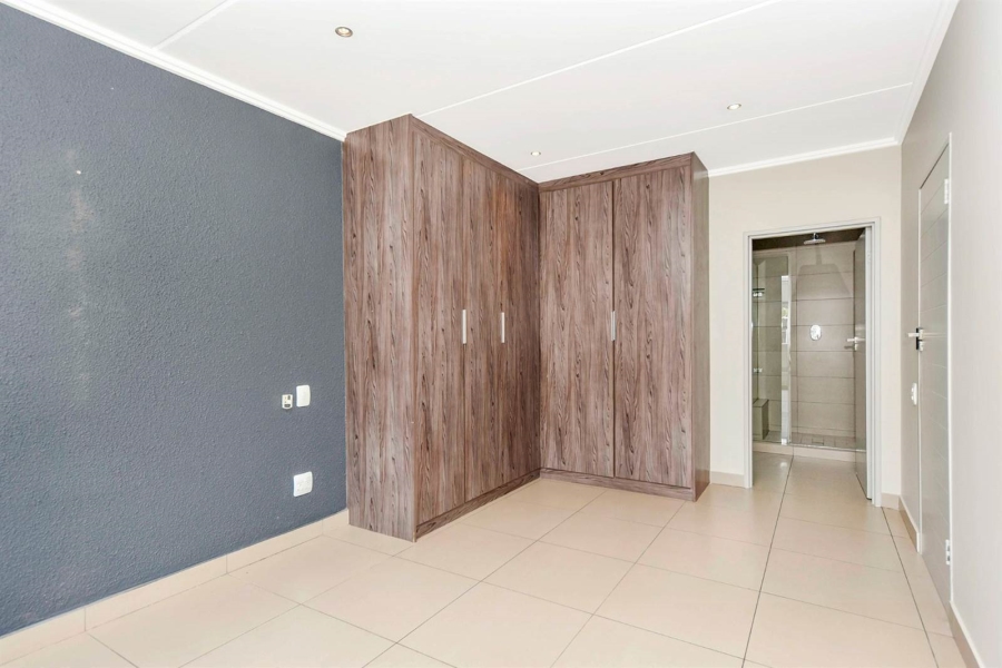 2 Bedroom Property for Sale in Sandown Gauteng