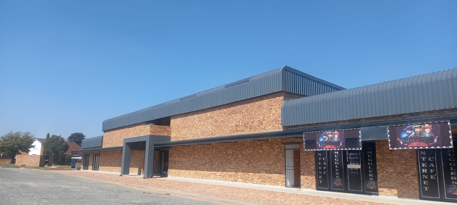 To Let commercial Property for Rent in Dalpark Gauteng