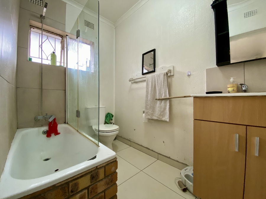 To Let 2 Bedroom Property for Rent in Eden Glen Gauteng