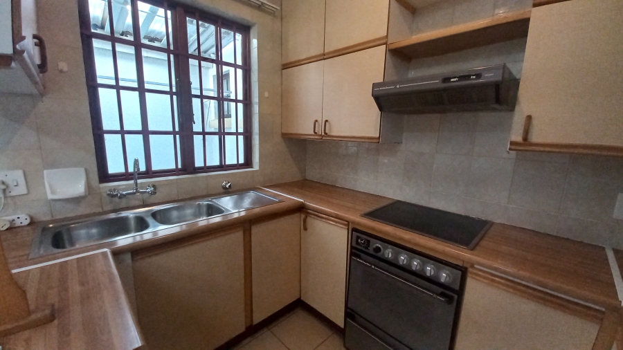 2 Bedroom Property for Sale in Bromhof Gauteng