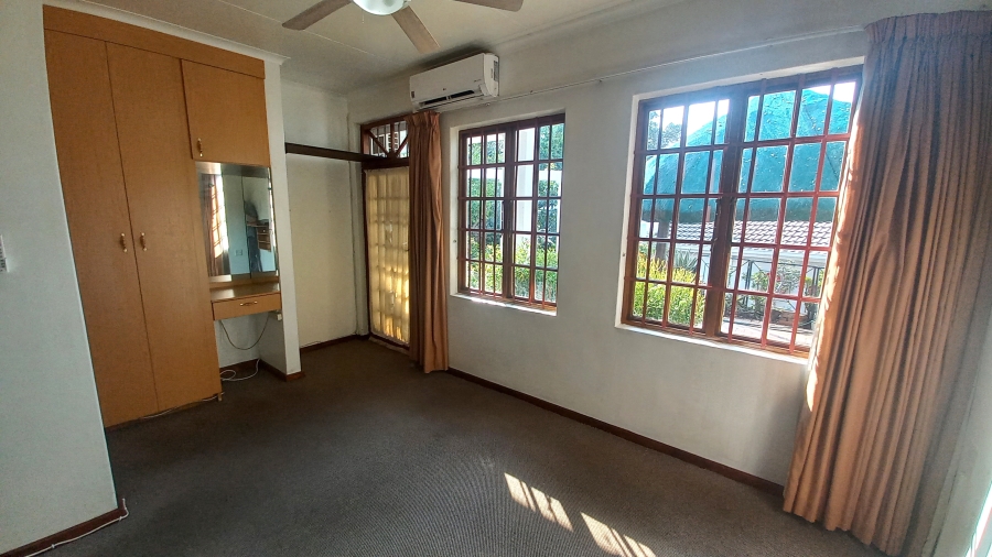 2 Bedroom Property for Sale in Bromhof Gauteng