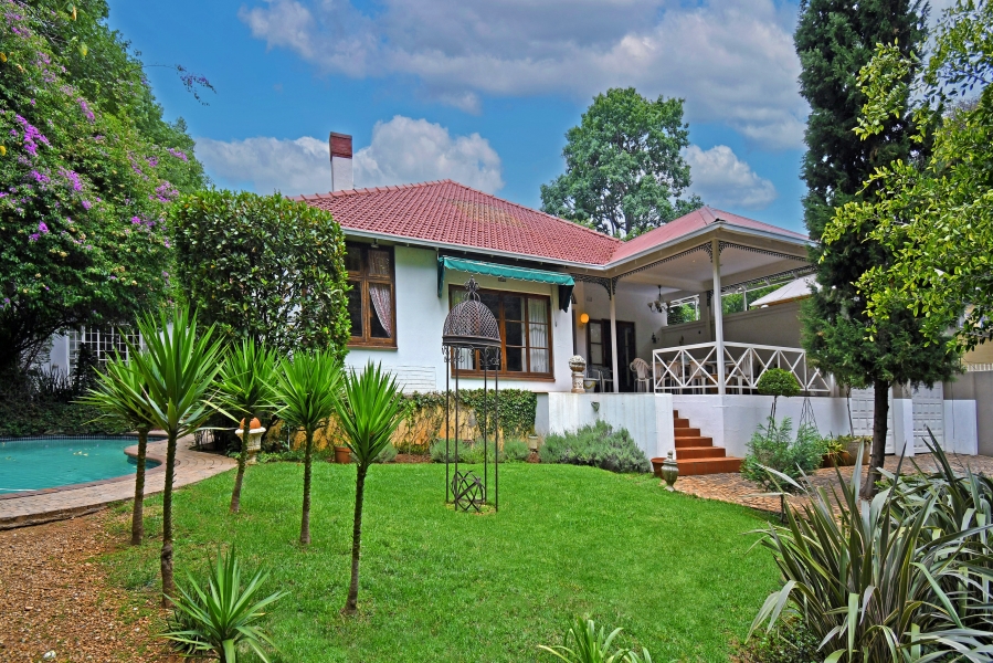 4 Bedroom Property for Sale in Forest Town Gauteng