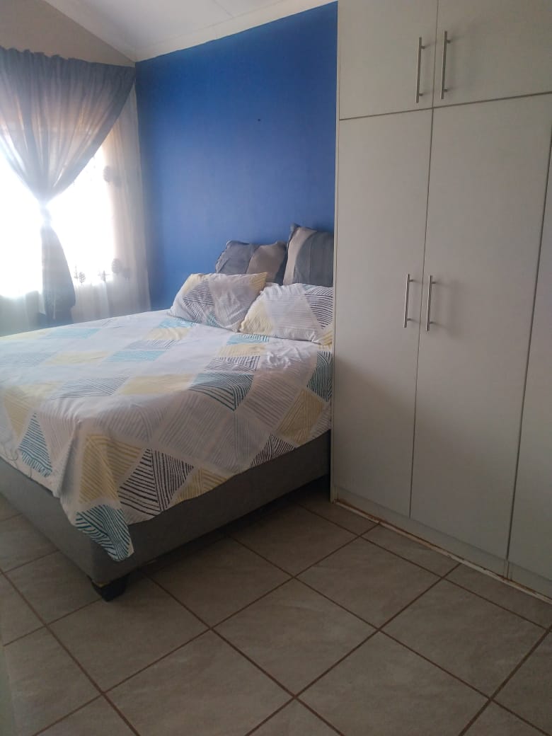 2 Bedroom Property for Sale in Savanna City Gauteng