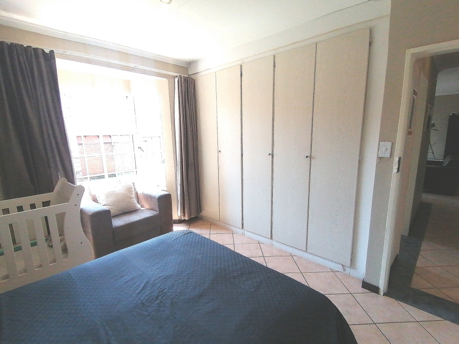 2 Bedroom Property for Sale in Monavoni Gauteng