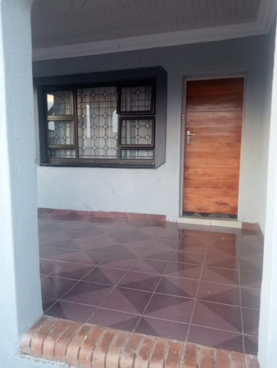 3 Bedroom Property for Sale in Mabopane Unit B Gauteng