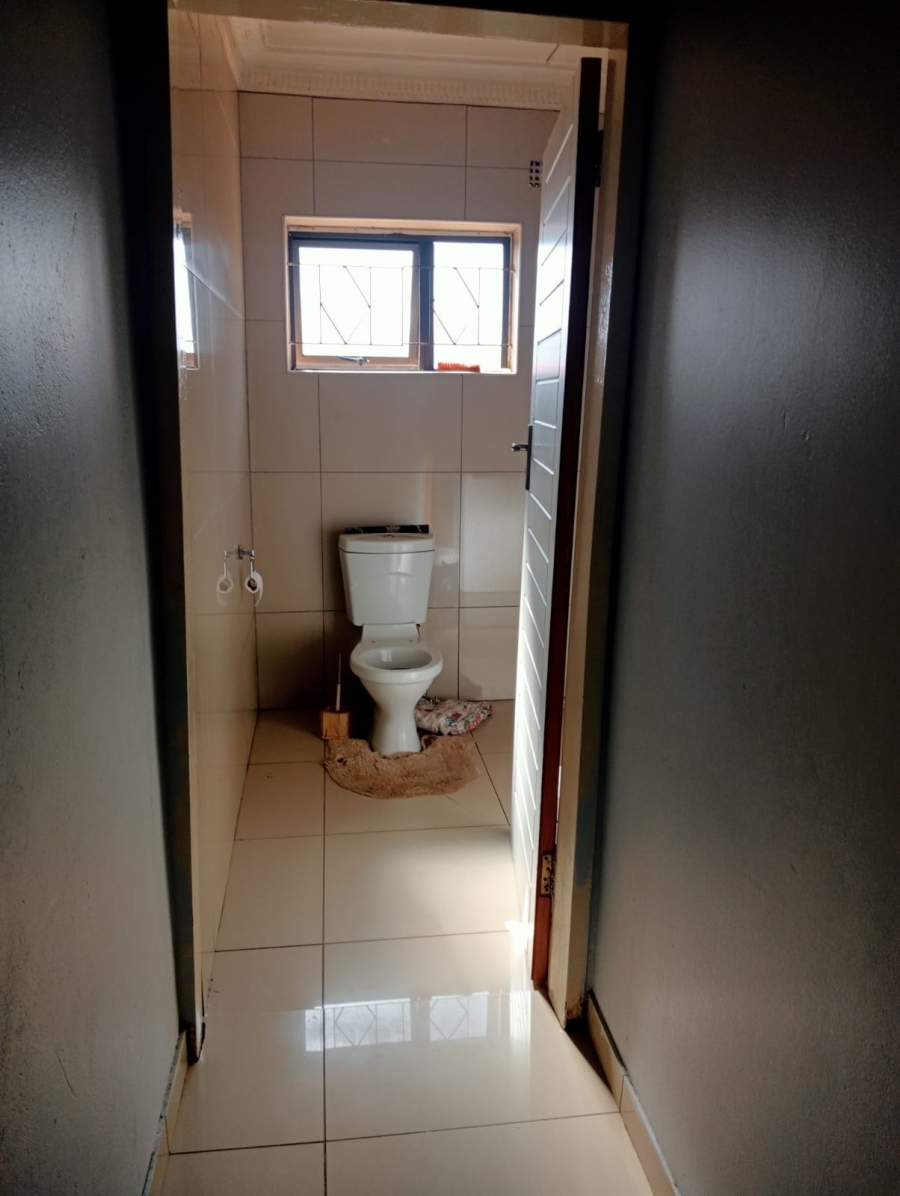 3 Bedroom Property for Sale in Mabopane Unit B Gauteng