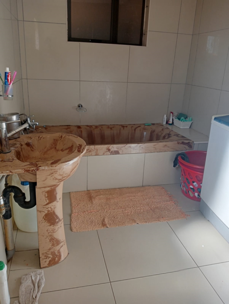 3 Bedroom Property for Sale in Mabopane Unit B Gauteng