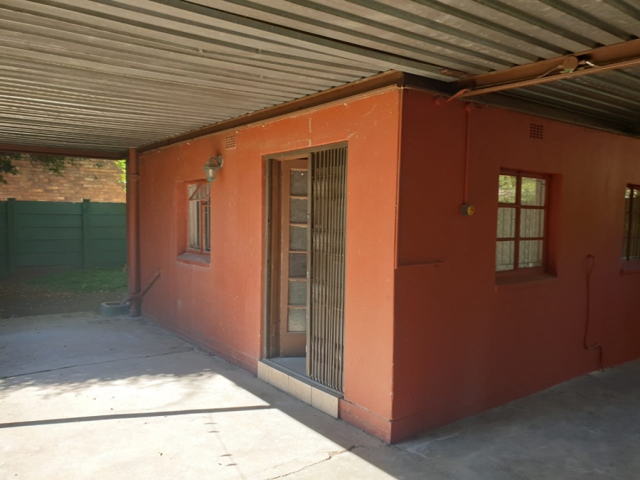 3 Bedroom Property for Sale in Capital Park Gauteng