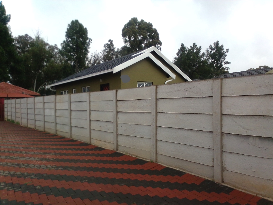 2 Bedroom Property for Sale in Payneville Gauteng