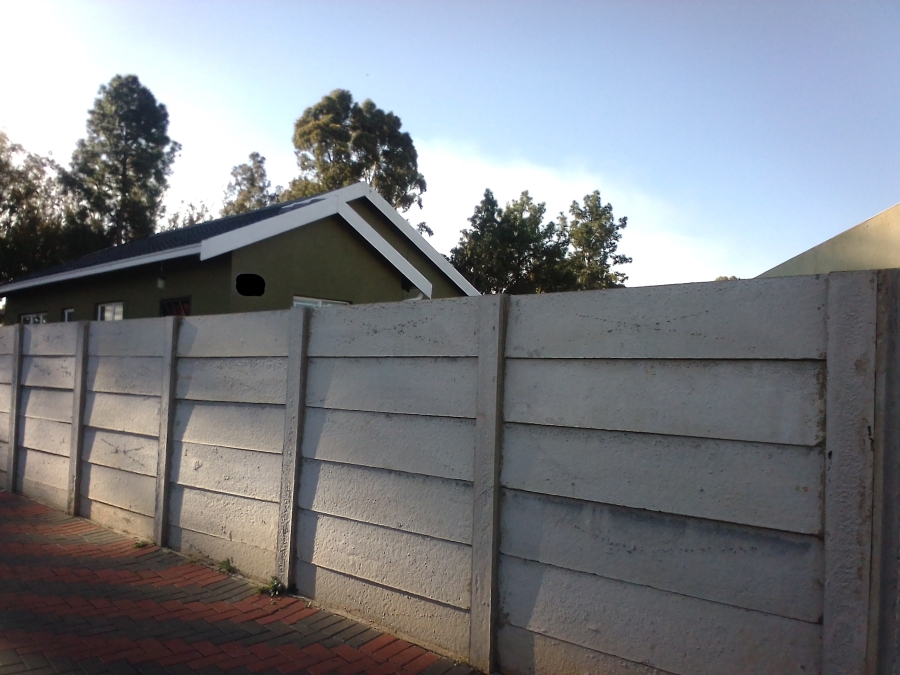 2 Bedroom Property for Sale in Payneville Gauteng