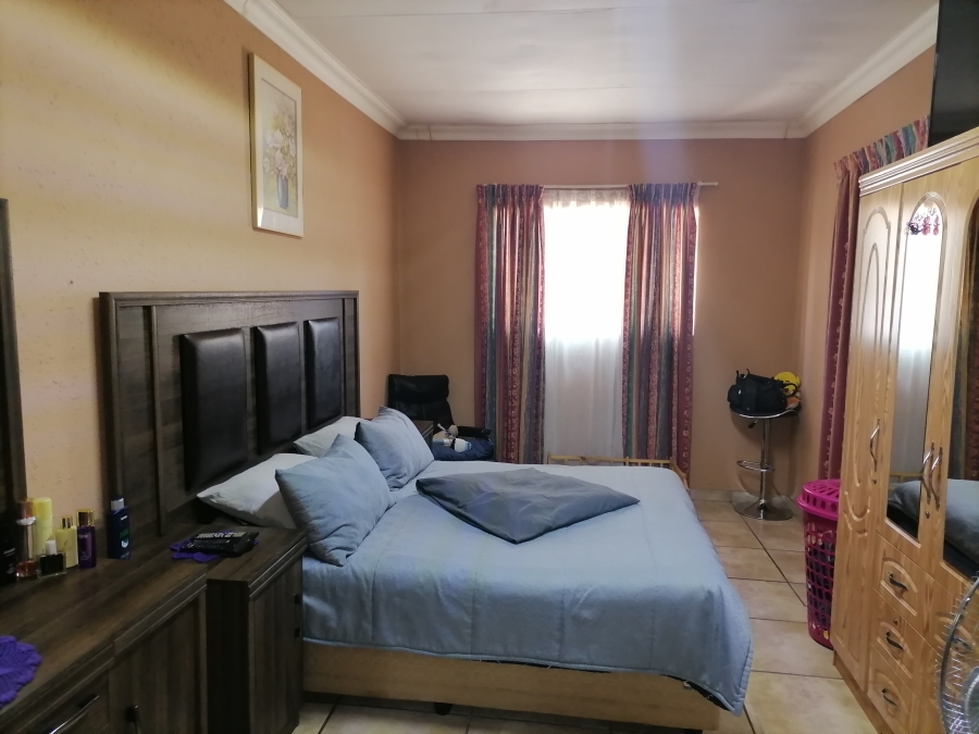 4 Bedroom Property for Sale in Kocksoord Gauteng