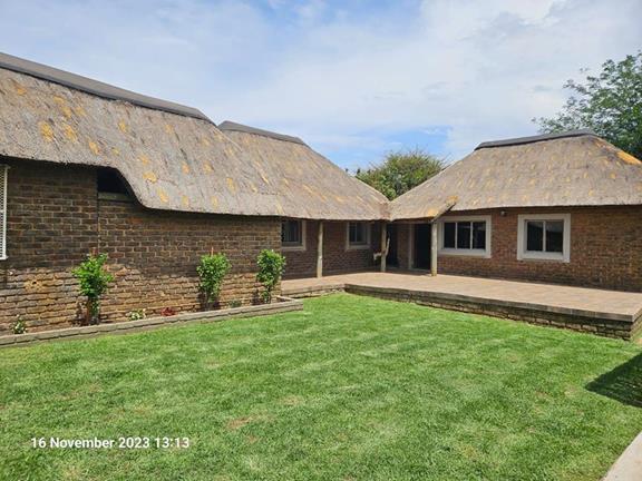 2 Bedroom Property for Sale in Rikasrus A H Gauteng
