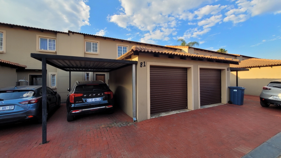 3 Bedroom Property for Sale in Annlin Gauteng