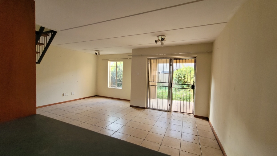 3 Bedroom Property for Sale in Annlin Gauteng