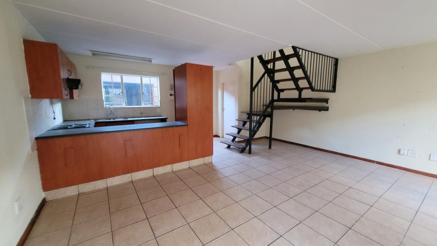 3 Bedroom Property for Sale in Annlin Gauteng