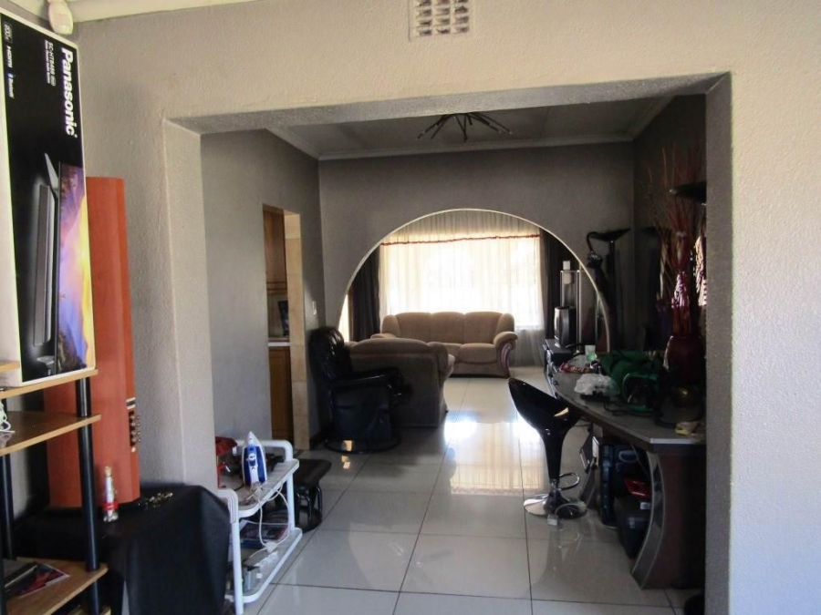 4 Bedroom Property for Sale in Bakerton Gauteng