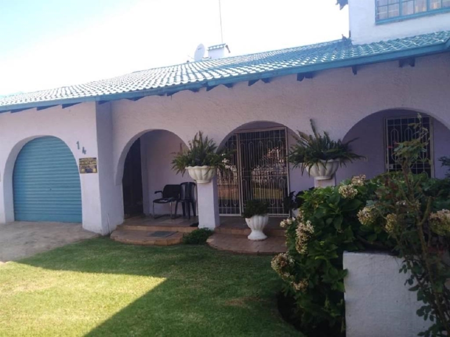 4 Bedroom Property for Sale in Bakerton Gauteng