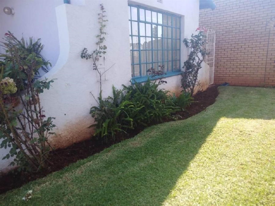 4 Bedroom Property for Sale in Bakerton Gauteng