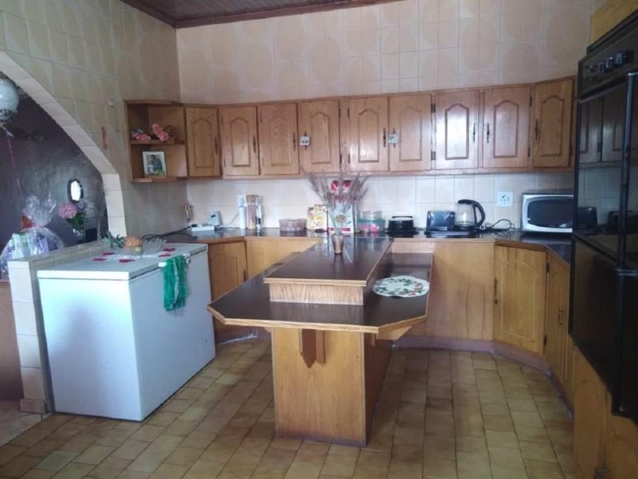 4 Bedroom Property for Sale in Bakerton Gauteng