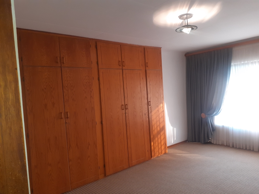 2 Bedroom Property for Sale in Sharon Park Gauteng