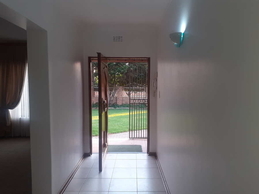 2 Bedroom Property for Sale in Sharon Park Gauteng