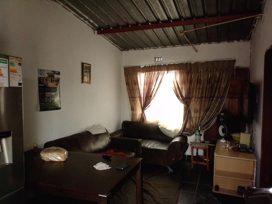 2 Bedroom Property for Sale in Kwa Thema Gauteng