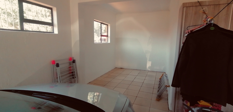 3 Bedroom Property for Sale in Selcourt Gauteng