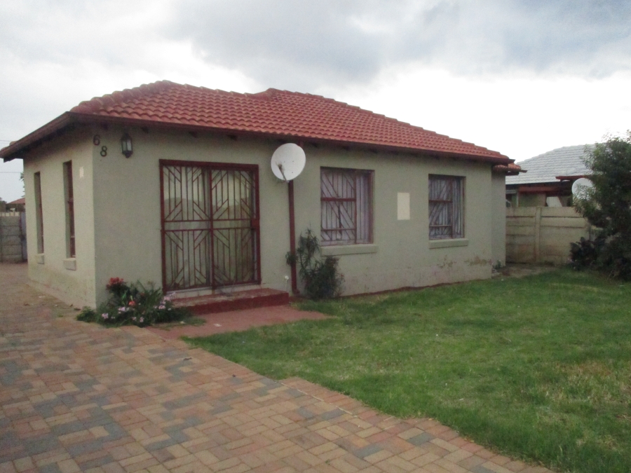 3 Bedroom Property for Sale in Goudrand Gauteng