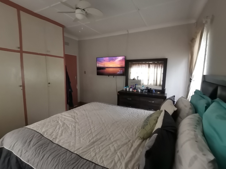 3 Bedroom Property for Sale in Towerby Gauteng