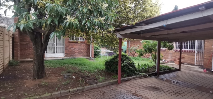 3 Bedroom Property for Sale in Towerby Gauteng