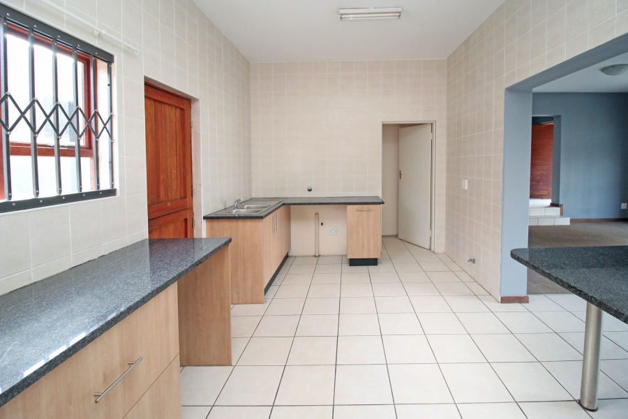 To Let 3 Bedroom Property for Rent in Willowbrook Gauteng