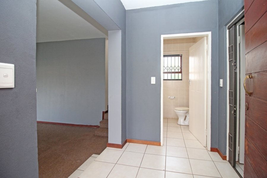 To Let 3 Bedroom Property for Rent in Willowbrook Gauteng