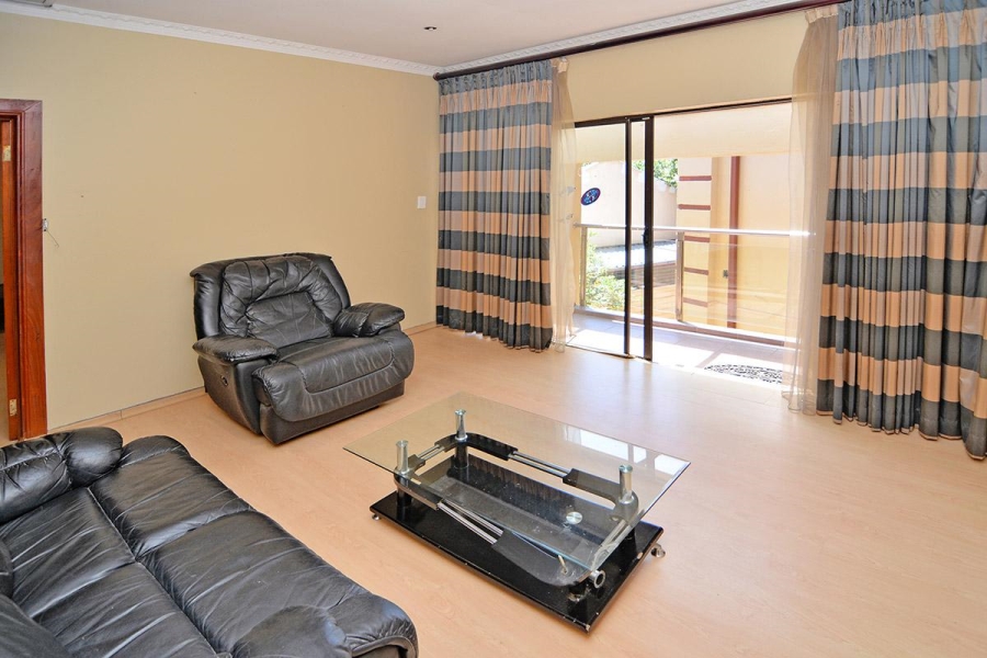 6 Bedroom Property for Sale in Bedfordview Gauteng