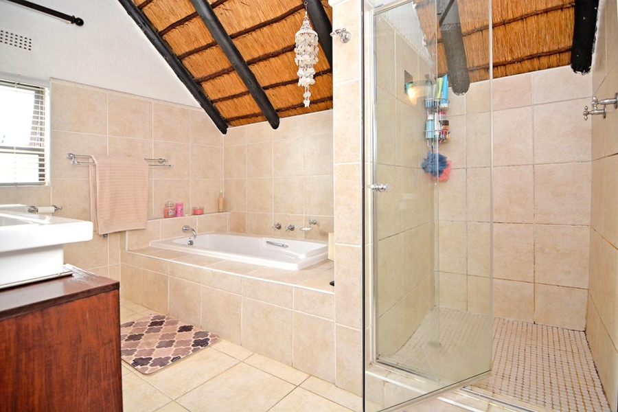 4 Bedroom Property for Sale in Bedfordview Gauteng